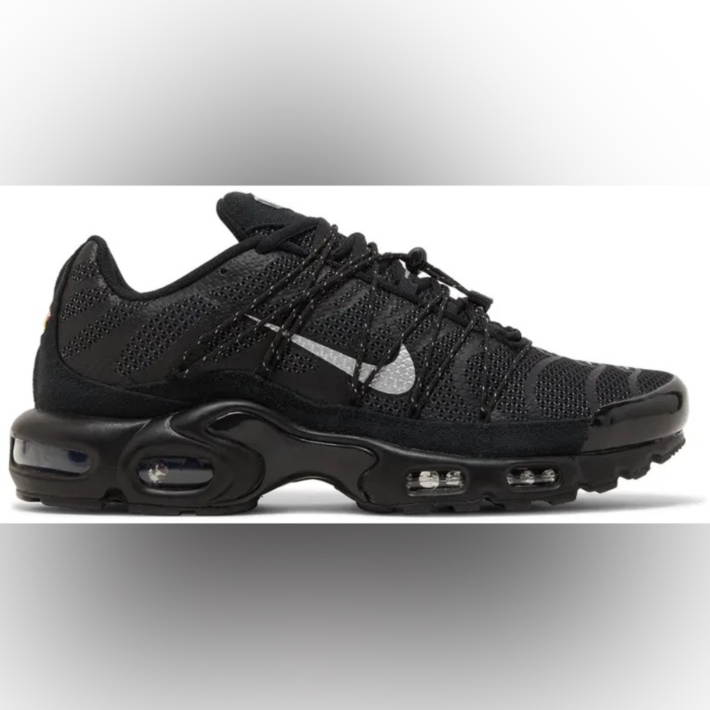 Nike Black Athletic Shoes
